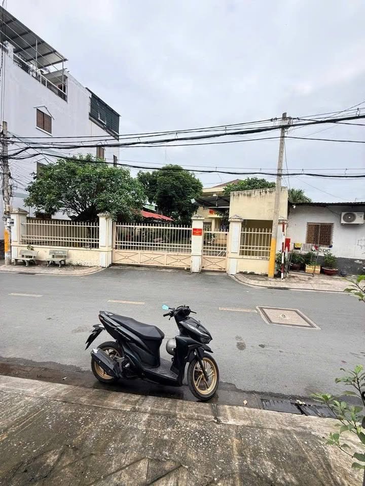 Nhà 2 tầng mặt tiền đường TTH, phường Tân Thới Hiệp, quận 12, 98m² giá 6 tỷ - Đầu tư sinh lời!