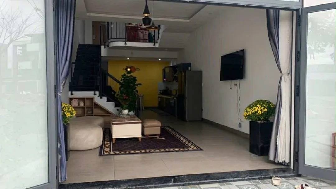 Nhà đẹp Ngũ Hành Sơn 100m² giá 6 tỷ - Vị trí đắc địa, gần Đảo Kim Cương!