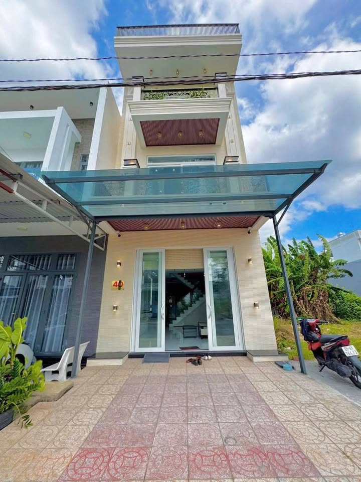 Nhà 1 trệt 2 lầu đường D13, Cái Răng, 235m² giá 5 tỷ - Khách mua nhanh tay!