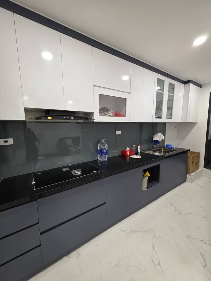 Căn hộ Tập thể Kim Mã 50.7m² giá 6.6 tỷ - Ô tô đỗ cổng, Thoáng sáng!