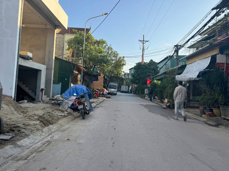 Nhà 2 tầng mặt đường Nguyễn Viết Phú - Diện tích 90.7m² - Giá 5 tỷ, thương lượng thiện chí!