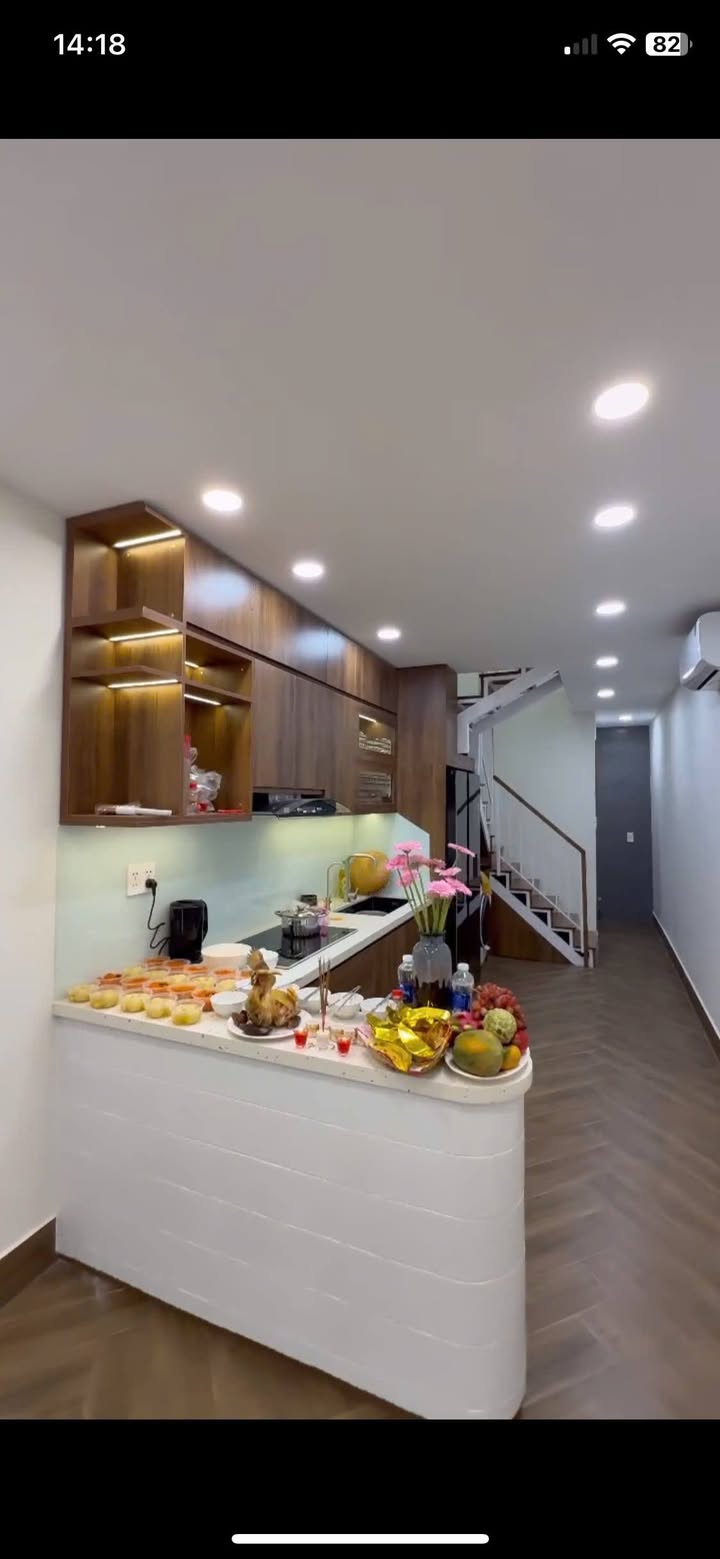 Nhà 2 Tầng Full Nội Thất Hẻm Xe Hơi, Hiệp Bình Chánh - Giá 3.85 Tỷ!