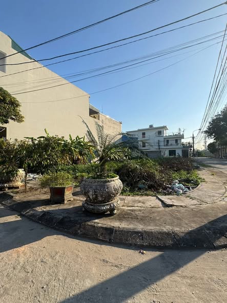 Đất nền góc phường Hoàng Diệu 52m² giá chỉ 2 tỷ - Đầu tư lý tưởng!