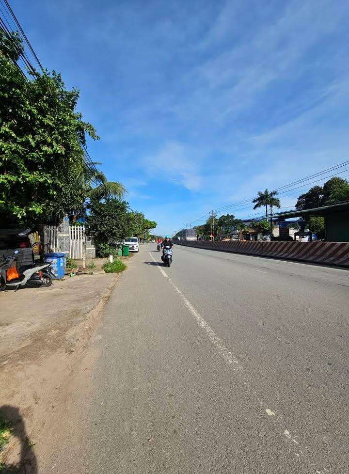 Đất mặt tiền kinh doanh đường ĐT 747, Bình Cơ 297m² giá 5 tỷ - Cơ hội đầu tư tuyệt vời!