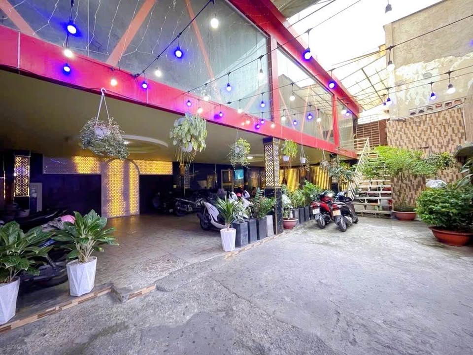 Đất mặt tiền Trịnh Đình Thảo, Tân Phú 674m² giá 78 tỷ - Cơ hội đầu tư hiếm có!