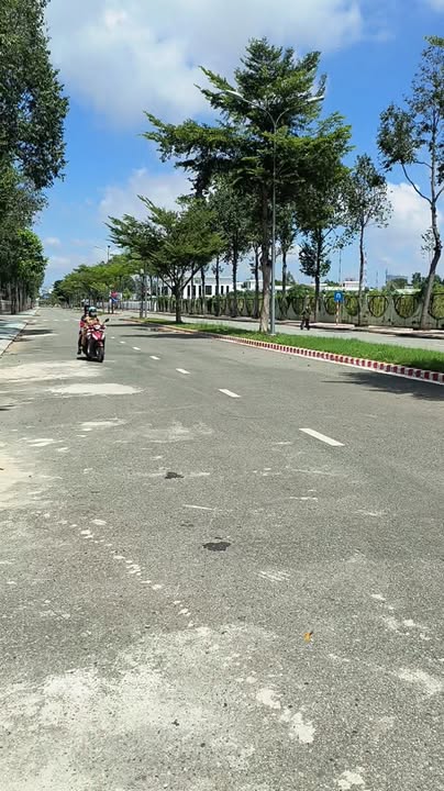 Nhà phố đường Nguyễn Văn Sành 75m² giá 2.1 tỷ - Hướng Bắc, sổ đỏ chính chủ!