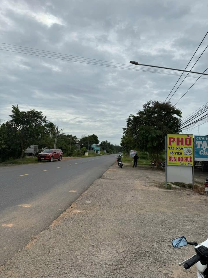 Đất nền Chánh Phú Hòa 564m² giá 3.5 tỷ - Sổ đỏ chính chủ, xây dựng tự do!