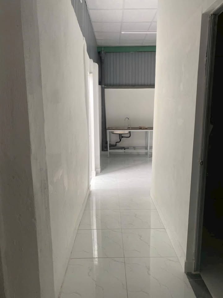 Nhà cho thuê Huỳnh Tấn Phát, Phú Thuận, Q7 80m² giá 8 triệu - KDC an ninh, tiện ích đầy đủ!