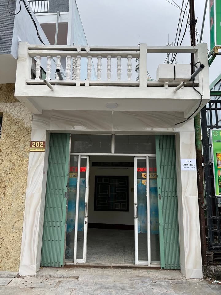 Nhà cho thuê 202 Hùng Vương, Phường Quy Nhơn Đông - Thích hợp kinh doanh nhỏ!