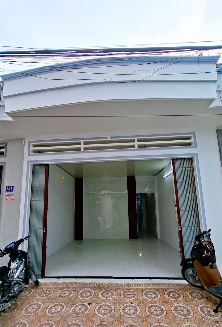 Nhà cho thuê tại hẻm 472 Ung Văn Khiêm, Long Xuyên 155m² - Vị trí trung tâm, giá tốt!