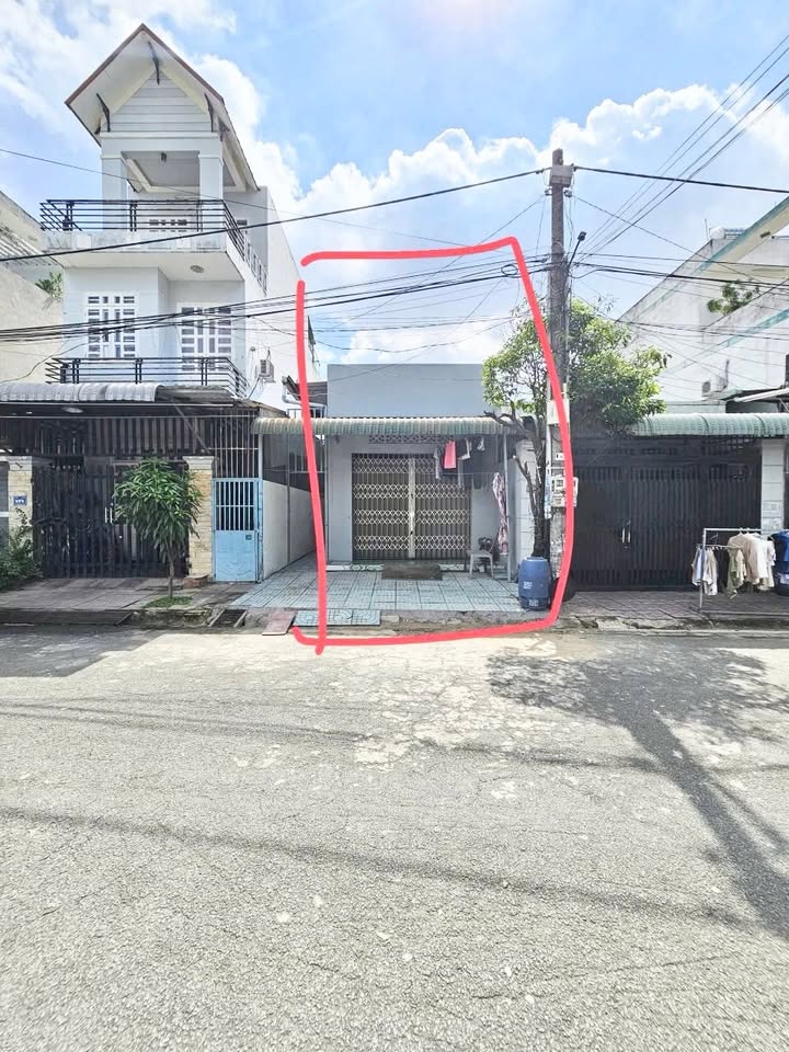 Dãy trọ KDC Bình Đáng, Thuận An 105m² giá 3 tỷ - Đầu tư sinh lời cao!