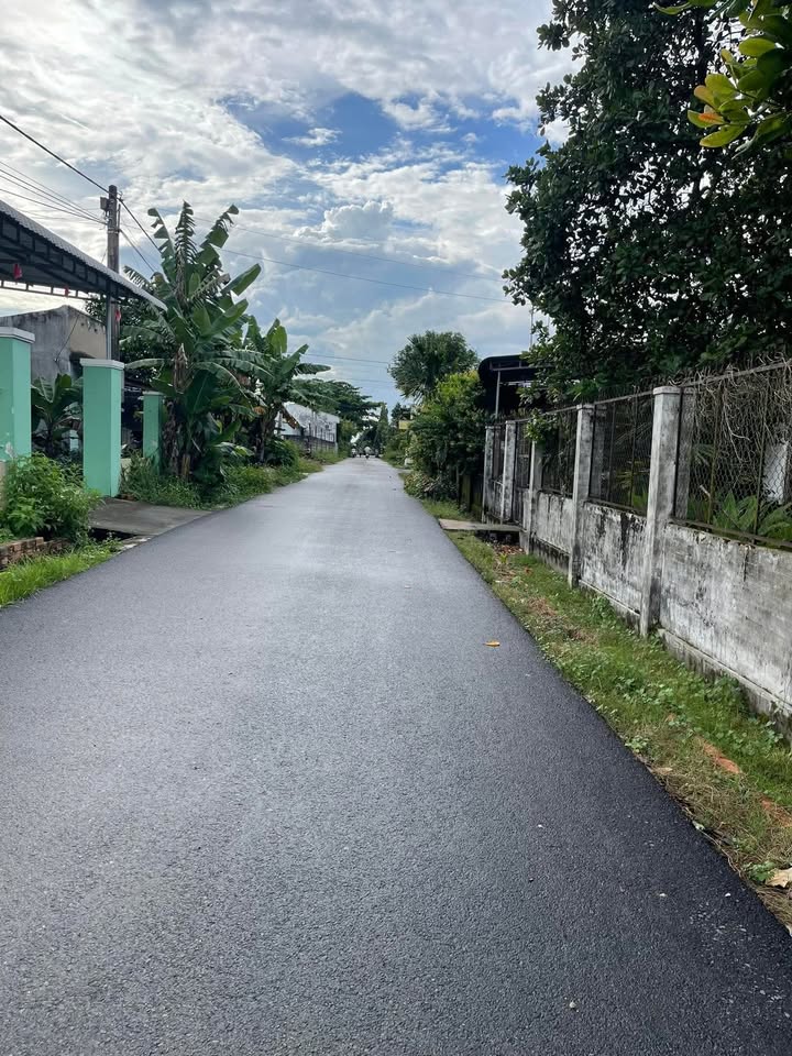 Đất nền thổ cư 884m² tại đường nhựa số 35, xã Nam Chính - Giá chỉ 900 triệu!