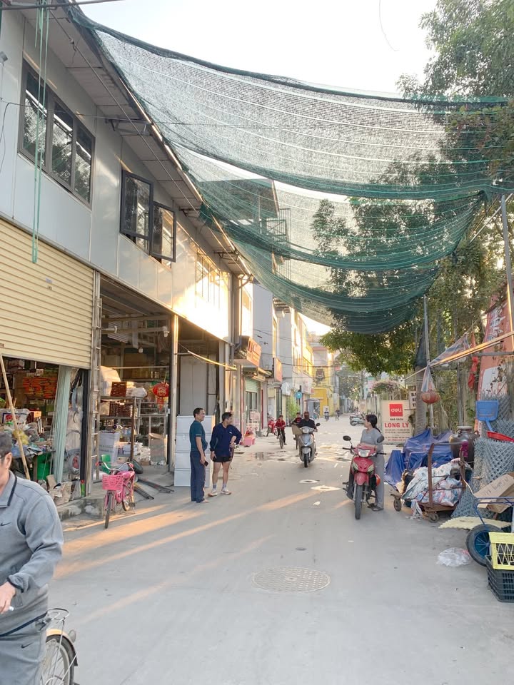 Đất nền kinh doanh tại Chi Đông, Mê Linh 63m² - Giá cả thỏa thuận, sổ đỏ chính chủ!