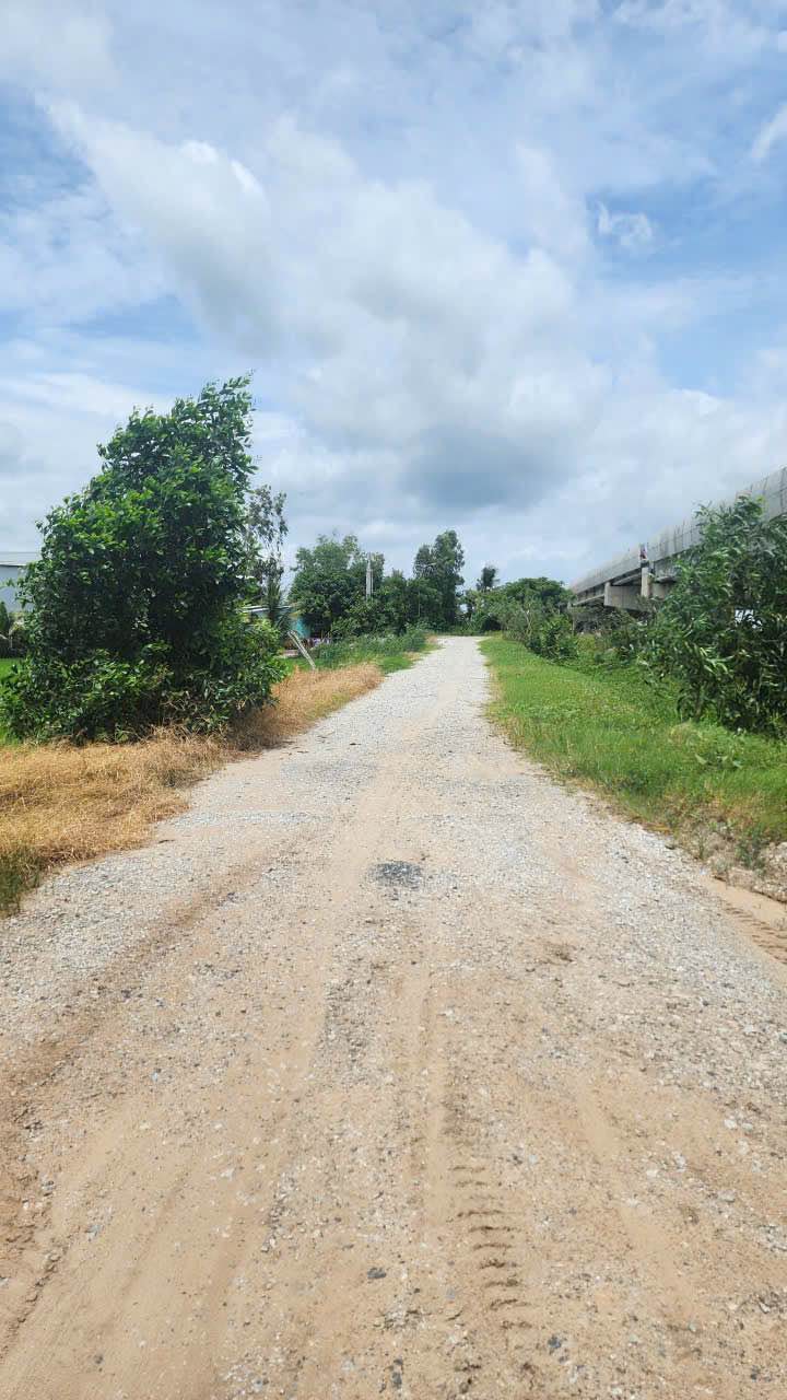 Đất lúa 17 công Vĩnh Nhuận Châu Thành 2.4 tỷ - Giá tốt đầu tư!