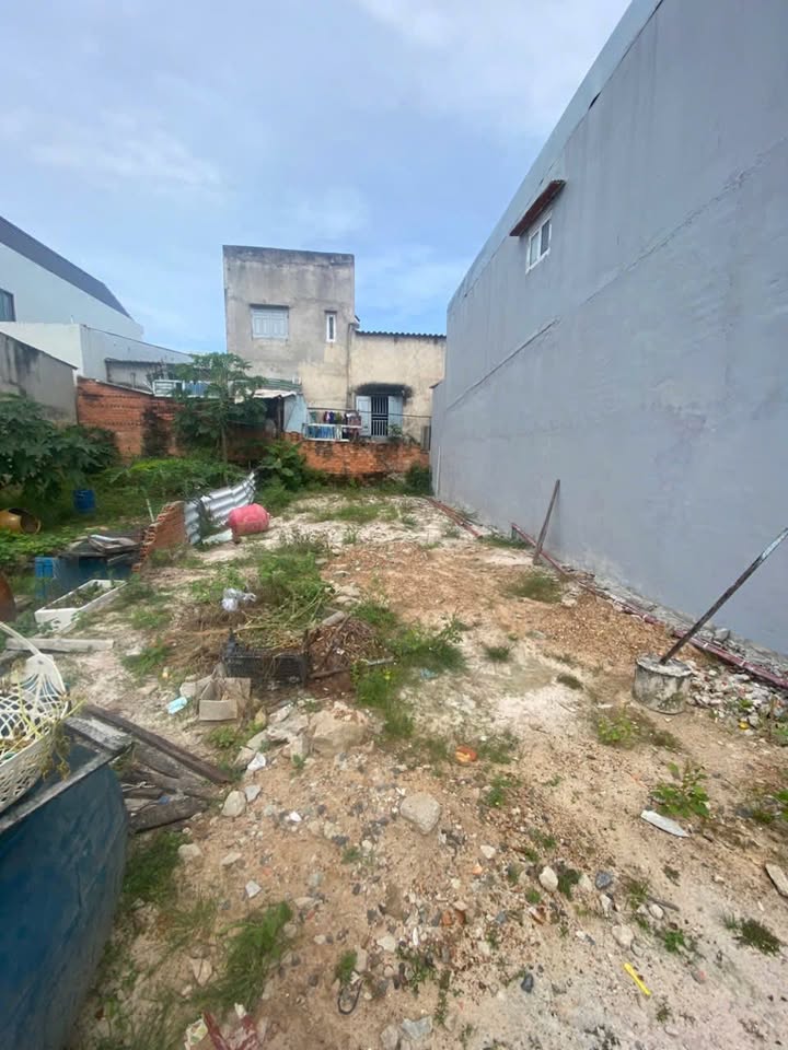 Lô đất Tân Bình 83m² giá 1 tỷ - Cơ hội đầu tư tuyệt vời!