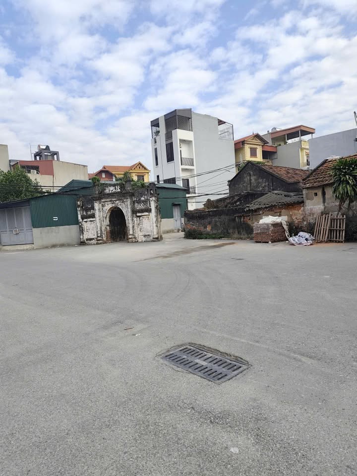 Đất Tứ Hiệp - Thanh Trì 68m² giá 7 tỷ - Đường ô tô tránh, vị trí đắc địa!