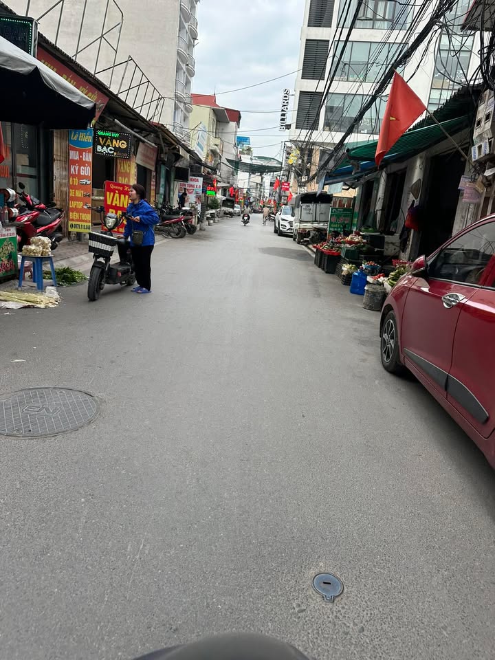 Nhà riêng Kim Chung 90m² giá 6 tỷ - Đủ đẹp, dễ ở!