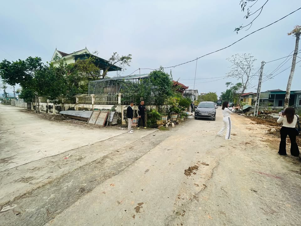 Đất nền xóm Tây Hồ, xã Nam Thành, 195m² giá 1 tỷ - Đầu tư sinh lời ngay!