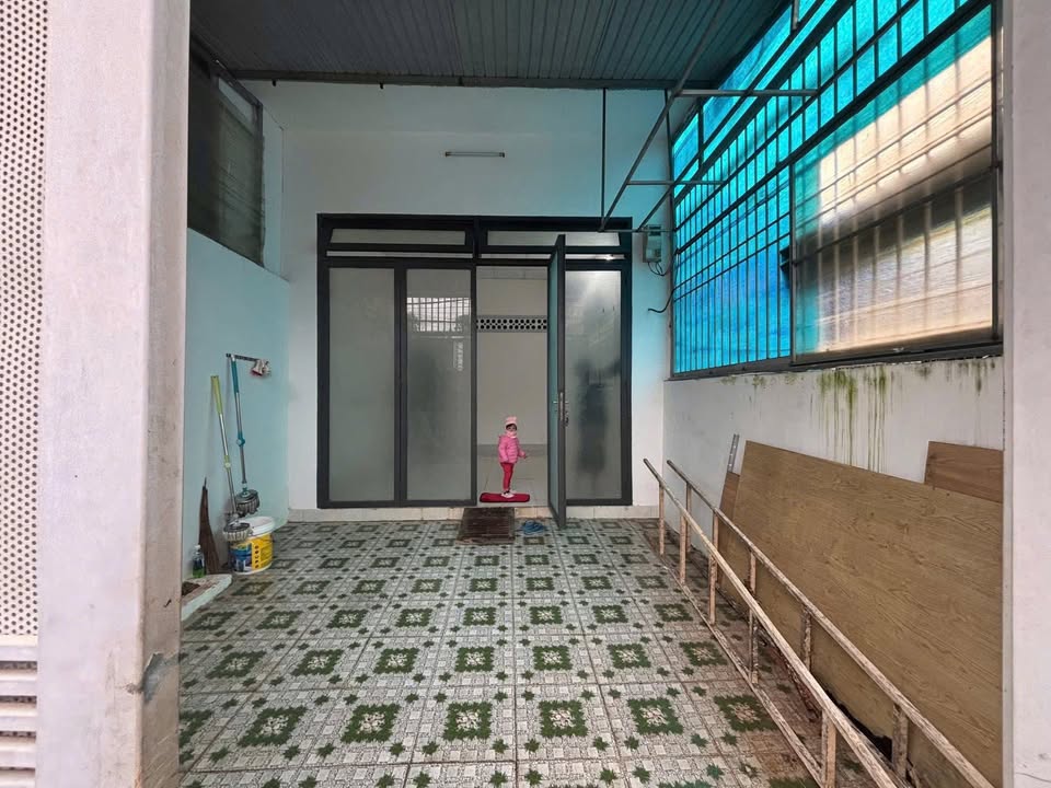 Nhà cho thuê đường Trương Đăng Quế, Tân Lợi, 80m² giá 5.5 triệu - Sân ô tô rộng rãi!