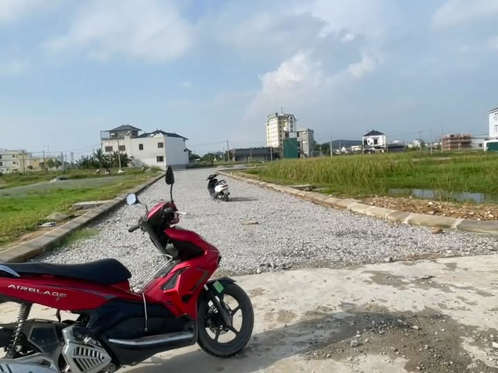 Đất đấu giá Quỳnh Dị 190m² giá 3 tỷ - Cơ hội đầu tư tuyệt vời!