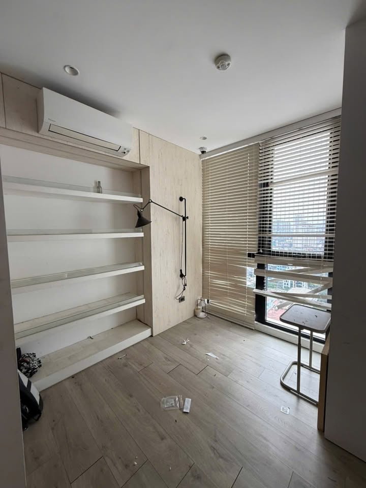 Căn hộ Royal City Thanh Xuân 100m² giá 20 triệu - Full nội thất mới, căn góc đẹp!