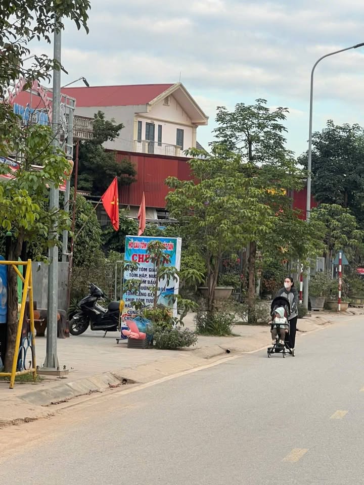 Đất nền Vĩnh Ngọc Đông Anh 70m² giá 6 tỷ - Mặt tiền 5m, kinh doanh thuận lợi!