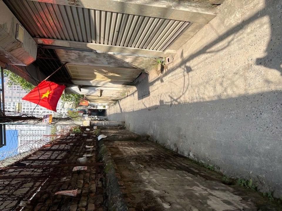 Đất Tân Khai Lĩnh Nam 45m² giá 9.3 tỷ - Sổ đỏ vuông vắn, nở hậu!