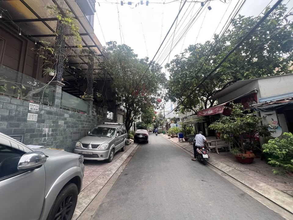 Nhà mặt tiền Thảo Điền 95m² giá 19.5 tỷ - Vị trí đắc địa, phù hợp để ở!