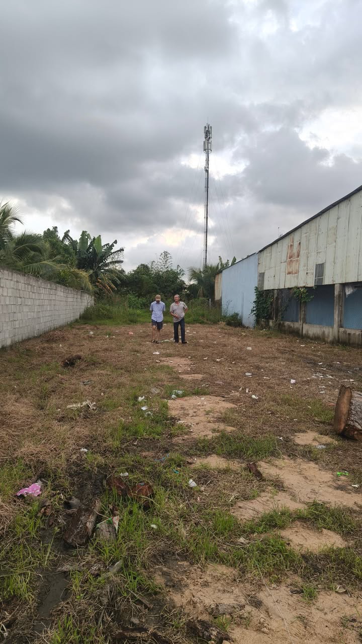 Đất nền đường nhựa B7, xã Xuân Thọ, huyện Xuân Lộc, Đồng Nai 400m² giá 1.8 tỷ - Cơ hội đầu tư hấp dẫn!