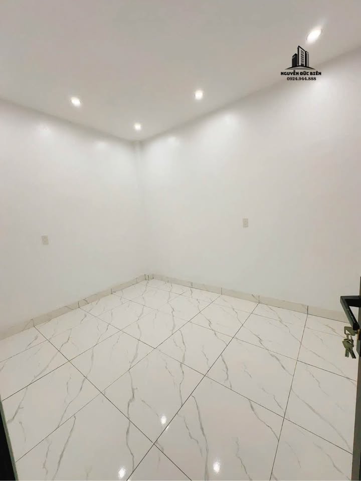 Nhà 3 tầng Phúc Khánh, Thái Bình 35m² giá chỉ 1 tỷ - Sẵn sàng vào ở!