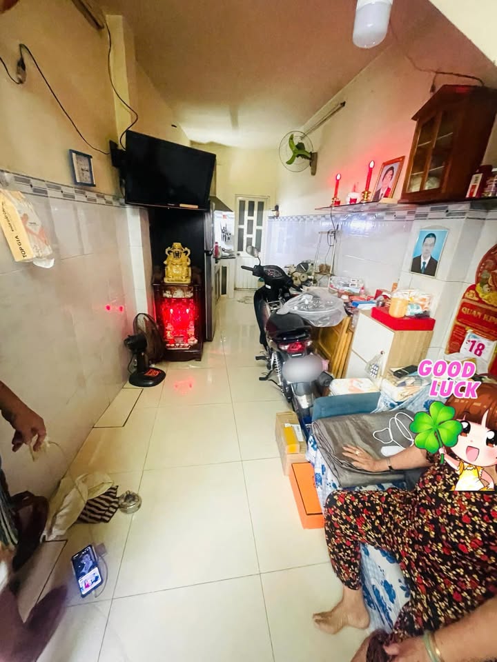 Nhà hẻm 3/2 Quận 11 27.8m² giá 1.4 tỷ - Sổ đỏ chính chủ!