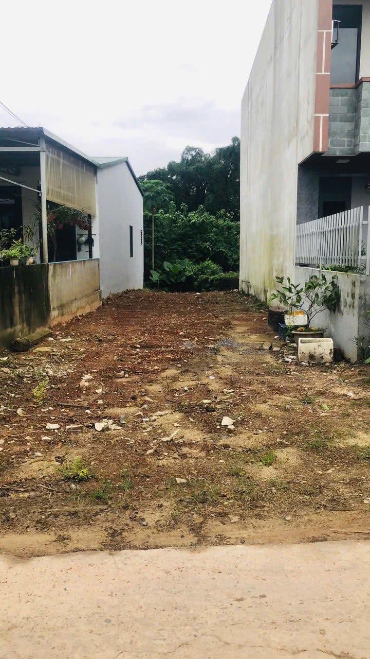 Nhà phố 115m² đường Lý Thường Kiệt, Đồng Hới - Giá chỉ 900 triệu!