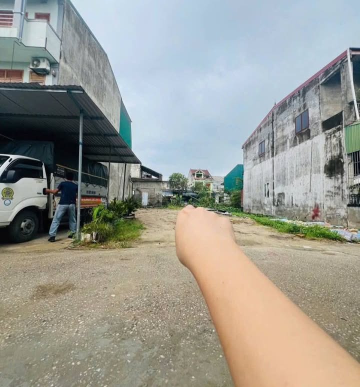 Đất K1 Vinh Tân 97.5m² giá 3.3 tỷ - Đường thông ô tô tránh nhau!