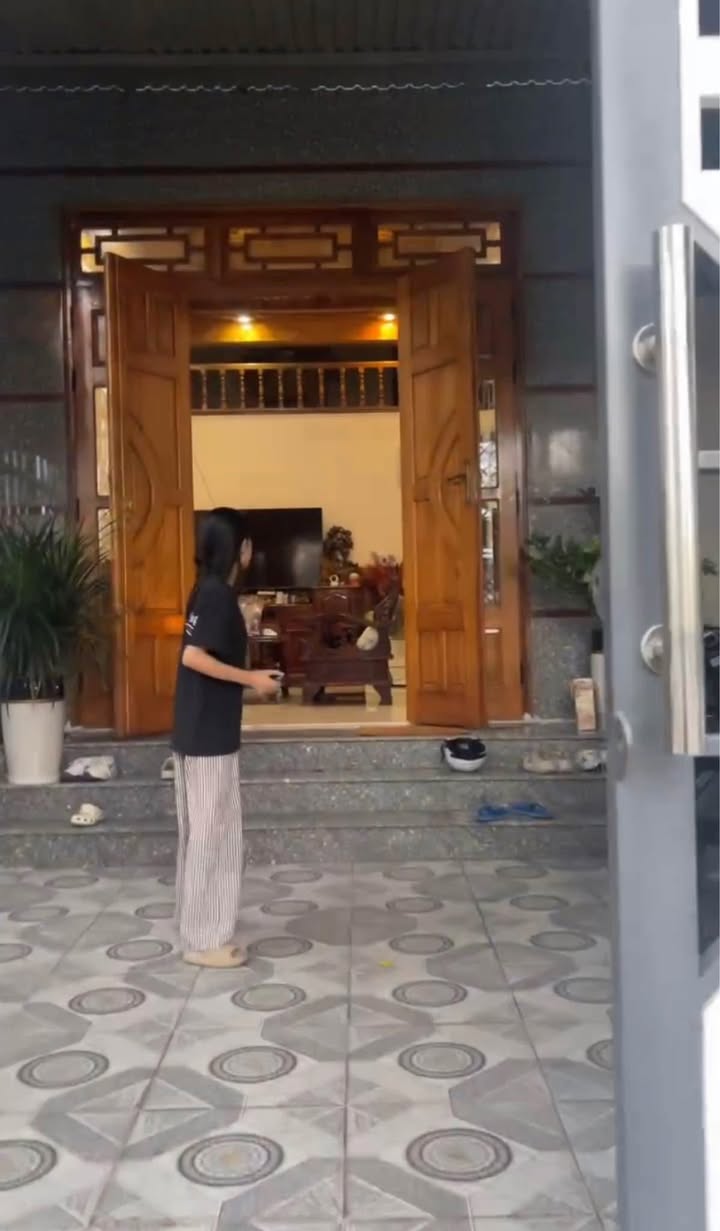 Nhà cho thuê phường Tân Phú, Đồng Xoài - 2PN, giá 4.5 triệu/tháng, có máy lạnh