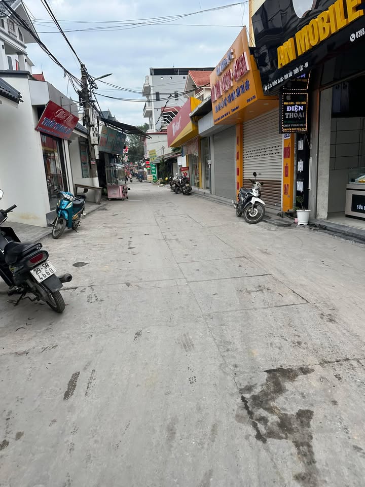 Nhà phố Kim Chung 90m² giá 6 tỷ - Không gian sống lý tưởng và tiềm năng đầu tư!