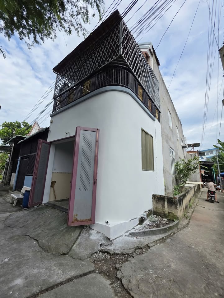 Nhà 2 mặt tiền Tân Đông Hiệp 78m² giá 3.75 tỷ - Sổ hồng riêng, ô tô vào tận nhà!