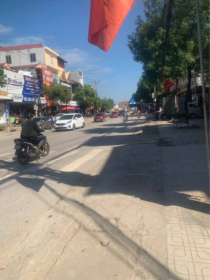 Nhà đẹp Chùa Hang, Thái Nguyên 80m² giá 2.9 tỷ - Thiết kế hiện đại, sẵn sàng vào ở!