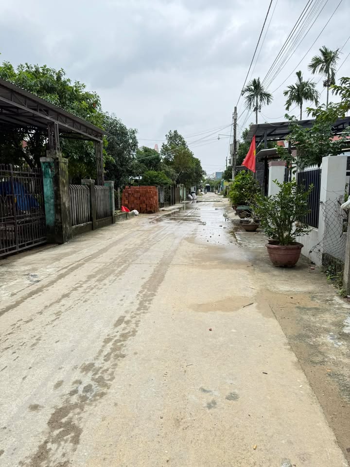 Đất nền Điện Nam Bắc 120m² giá 1.6 tỷ - Hướng đông mát mẻ, thuận tiện giao thông!