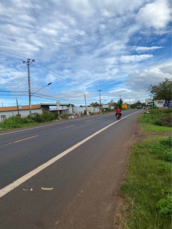 Đất nền 715m² Quốc lộ 14, Chư Sê, Gia Lai - Giá thỏa thuận hợp lý!