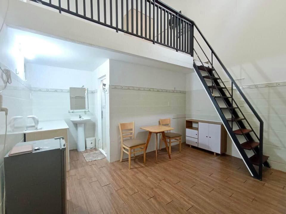 Căn hộ gác lửng tại Châu Thị Vĩnh Tế 3,8 triệu - Full nội thất, gần biển!