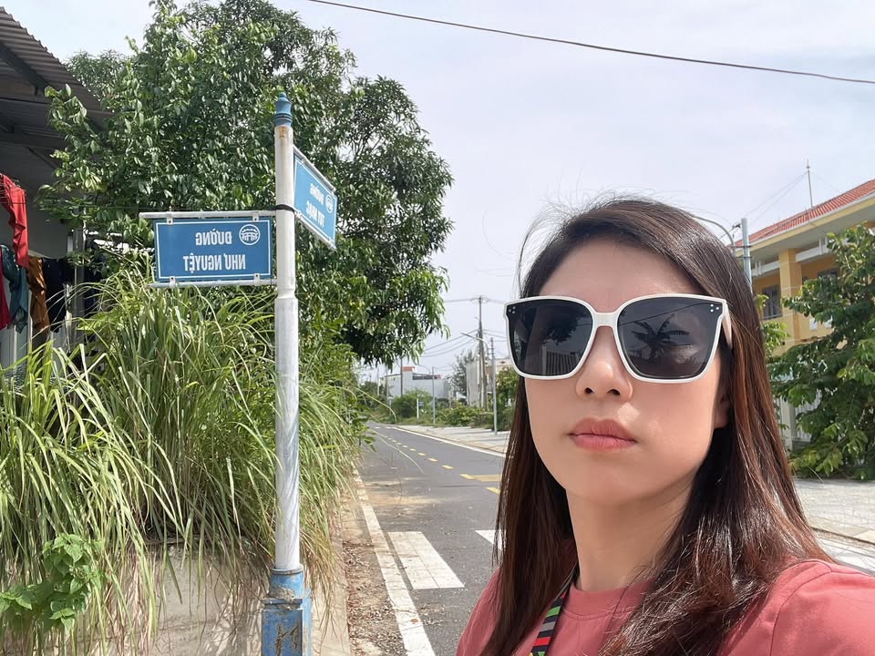 Đất nền Lạc Long Quân Hội An 250m² giá 12 tỷ - Vị trí đắc địa, pháp lý rõ ràng!