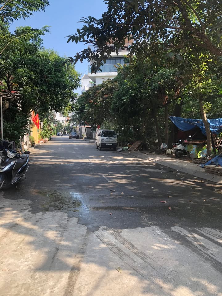 FrontHouse Thượng Thanh, Long Biên 54m² giá 9 tỷ - Mặt ngõ kinh doanh ô tô tránh!