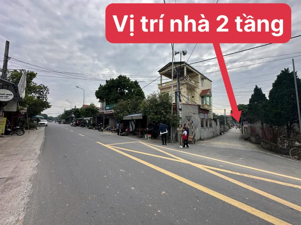 Nhà 2 tầng 1 tum mặt tiền tại Yên Nam, Duy Tiên - Giá chỉ 2 tỷ, sẵn nhà ở ngay!