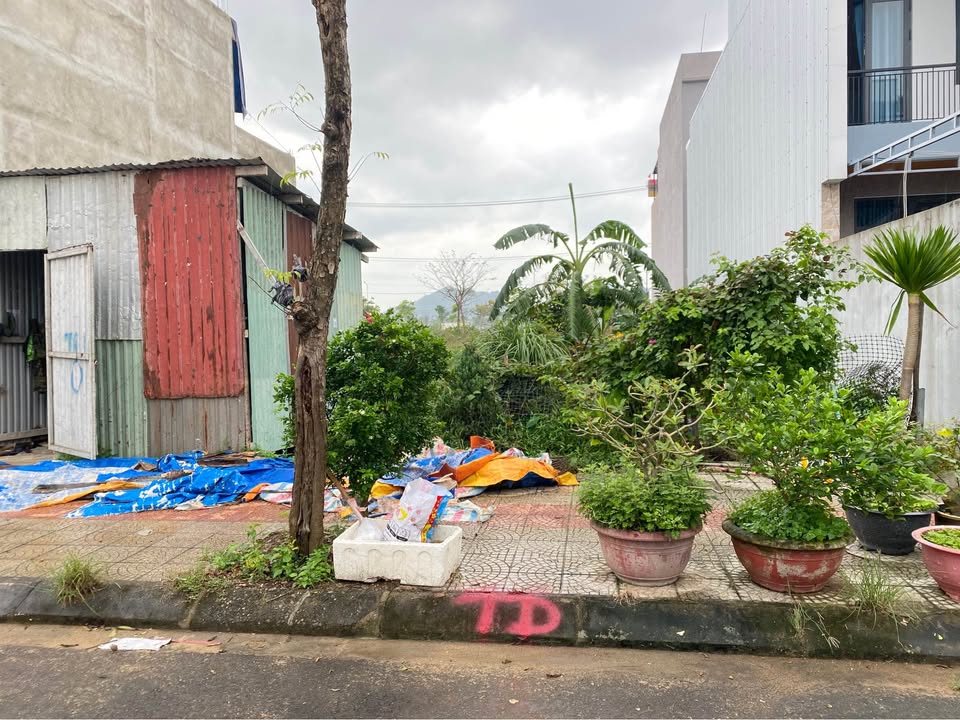 Đất nền Hòa Quý Đà Nẵng 210m² giá 10.1 tỷ - Cặp lô đẹp phong thủy tốt!