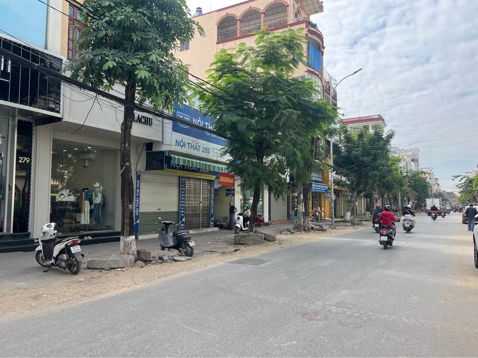 Nhà mặt đường Lê Lợi, Hải Phòng 90m² giá 24.5 tỷ - Đón sóng đầu tư!