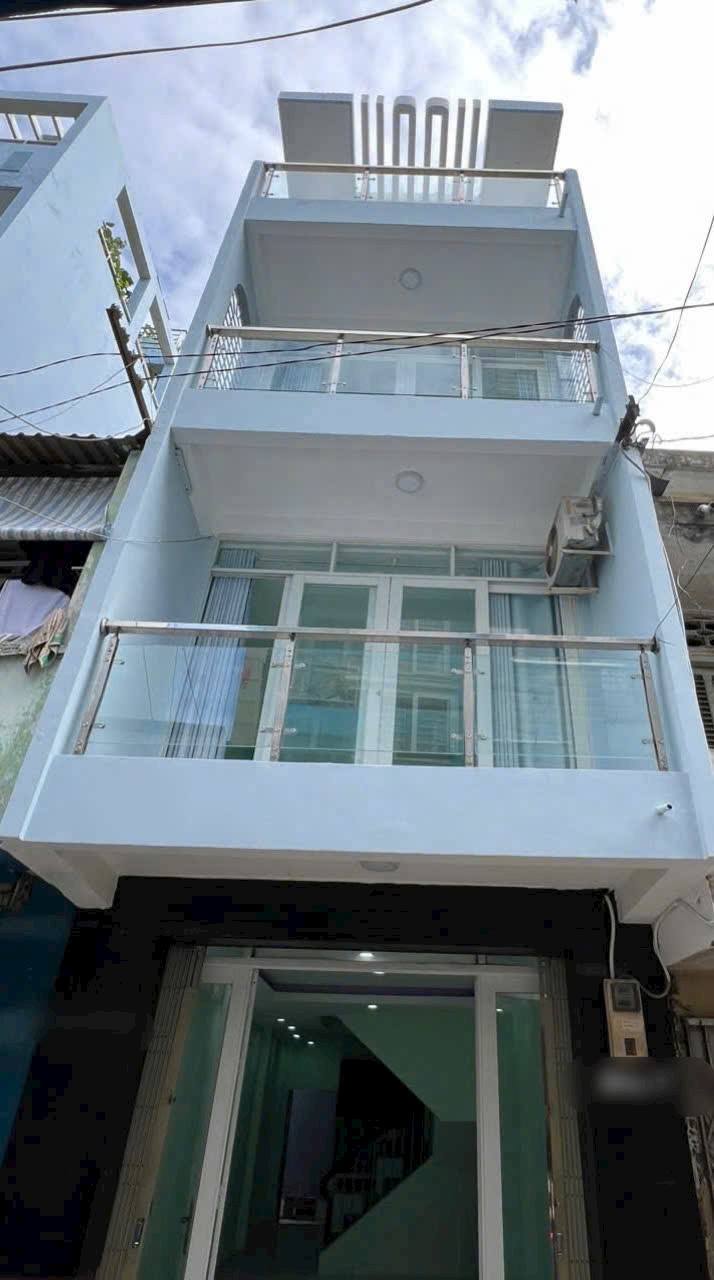 Nhà bán đường Đội Cung, Quận 11, 35m² giá 7.9 tỷ - Vị trí đắc địa, sẵn sàng ở ngay!