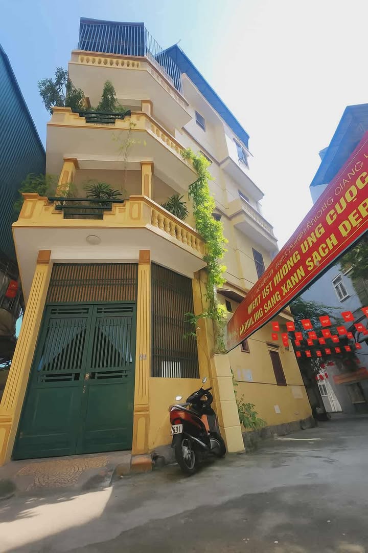 Nhà cho thuê lô góc phố Kim Mã 56m² giá 26 triệu - Tiềm năng kinh doanh lớn!