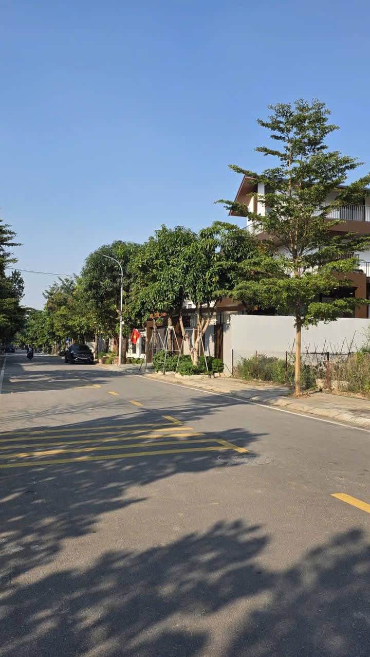 Biệt thự Townhouse Hùng Vương Tiền Châu 300m² giá 3,x triệu - Cơ hội vàng đầu tư!