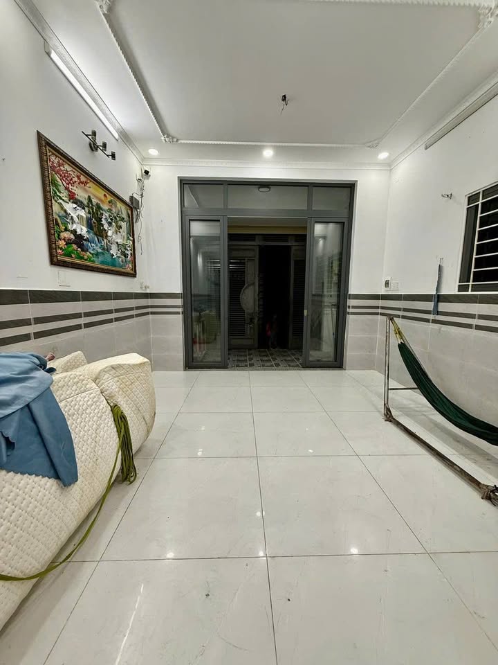 Nhà 2 tầng Lê Văn Khương 52m² giá 3.9 tỷ - Hẻm ô tô thông thoáng!