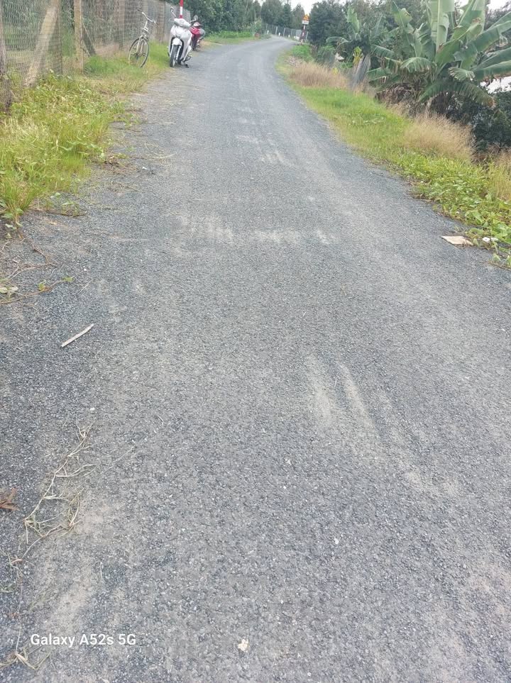 Đất nông nghiệp Nhơn Phú, Mang Thít, Vĩnh Long 75000m² chỉ 4.55 tỷ - Pháp lý rõ ràng